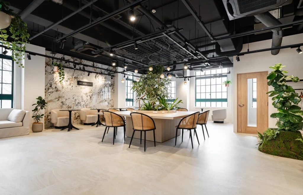 WORK&NAP もとまちの店内画像